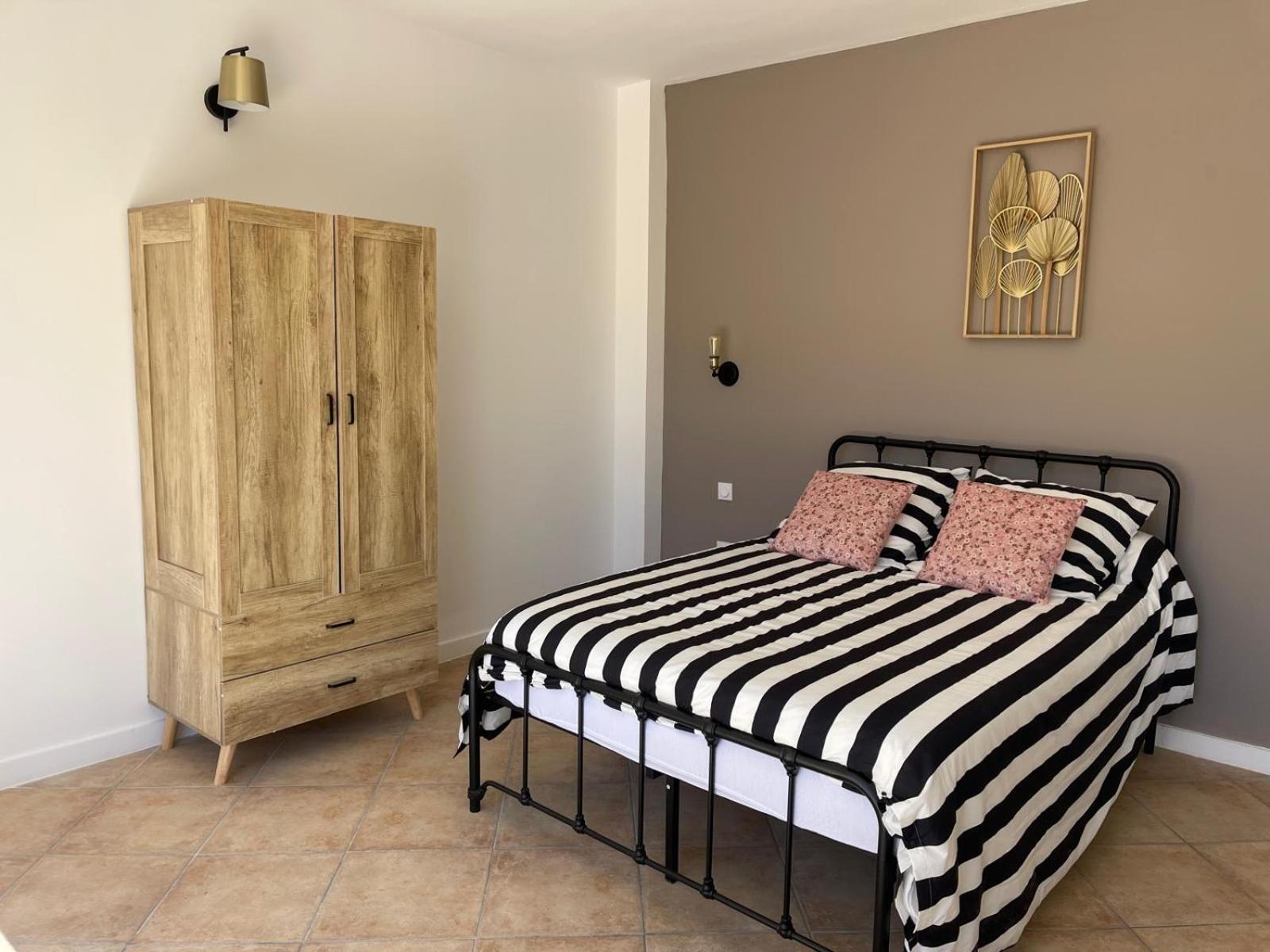 La Casa Bella Aparthotel Gignac-la-Nerthe ภายนอก รูปภาพ